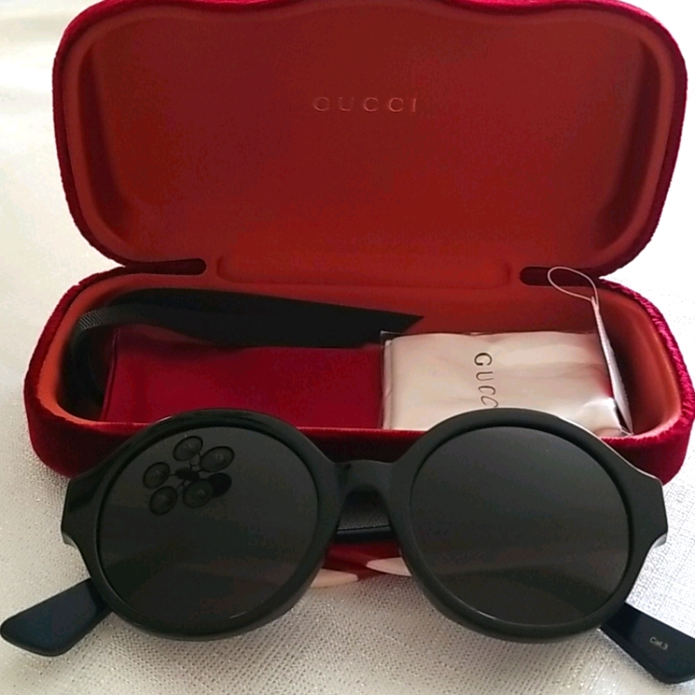 Gucci sunglasses